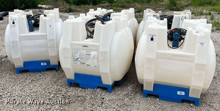 image for item MG9335 Approximately 33 tanks