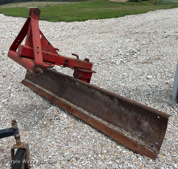 image for item MG9364 Bush Hog 60  three point blade