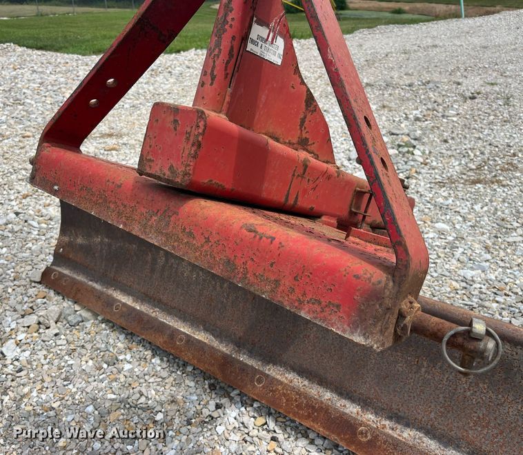 image for item MG9364 Bush Hog 60  three point blade