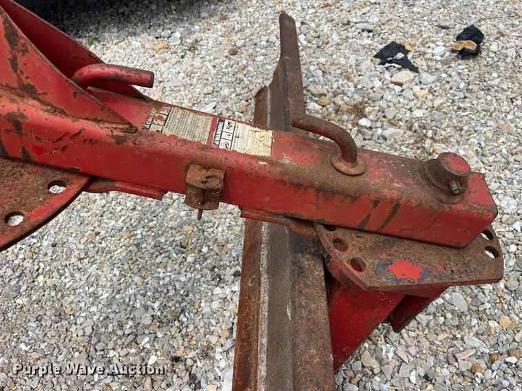 image for item MG9364 Bush Hog 60  three point blade