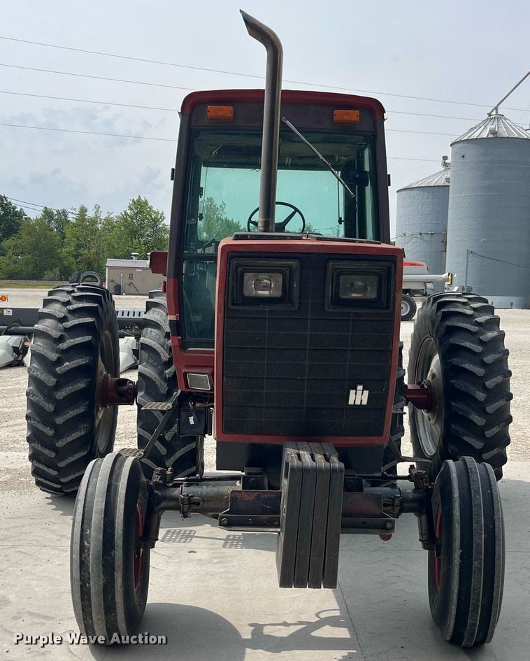 image for item MG9367 1981 International 5088  tractor