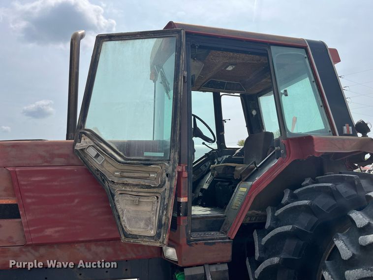 image for item MG9367 1981 International 5088  tractor