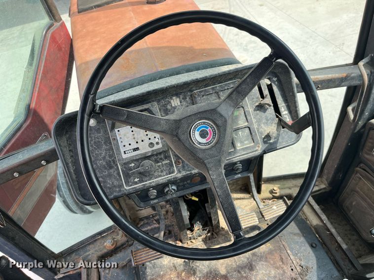 image for item MG9367 1981 International 5088  tractor