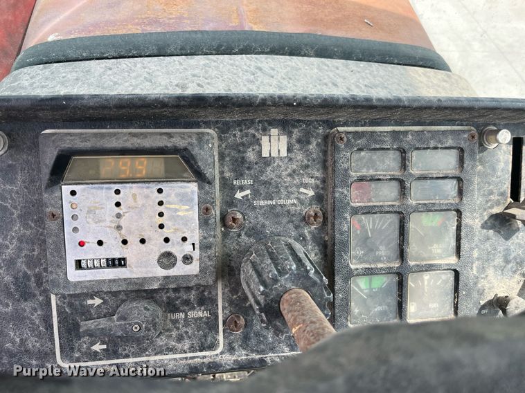 image for item MG9367 1981 International 5088  tractor