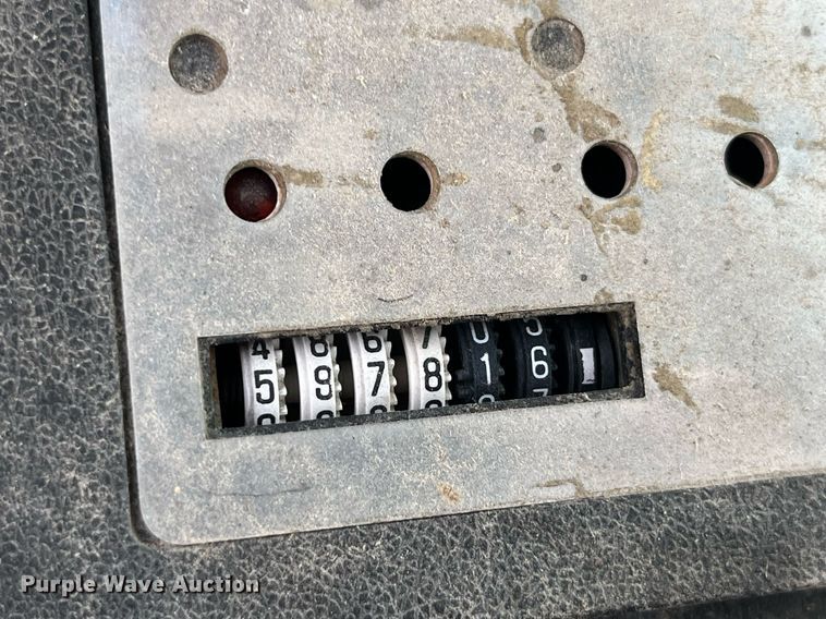 image for item MG9367 1981 International 5088  tractor