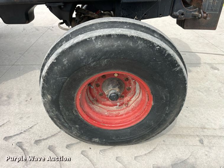 image for item MG9367 1981 International 5088  tractor