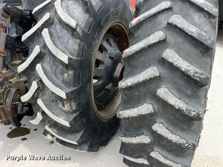 image for item MG9367 1981 International 5088  tractor