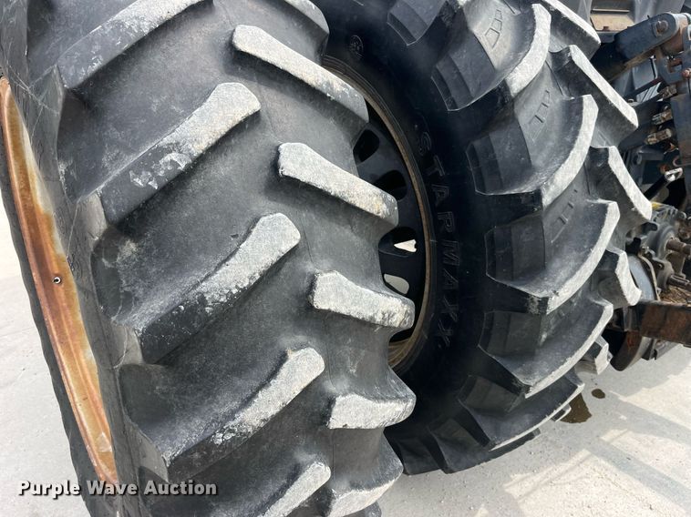 image for item MG9367 1981 International 5088  tractor