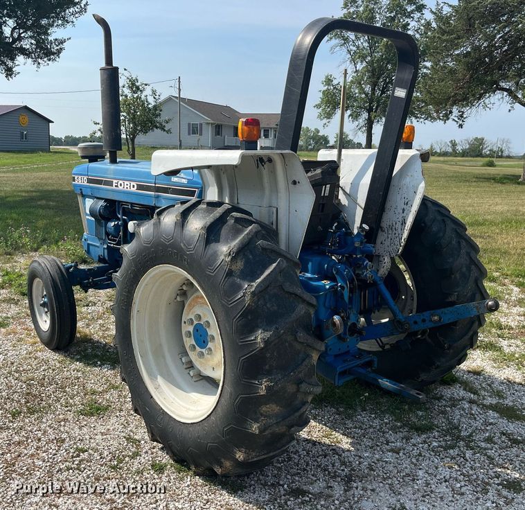 image for item MG9369 1991 Ford 5610 II Special  tractor