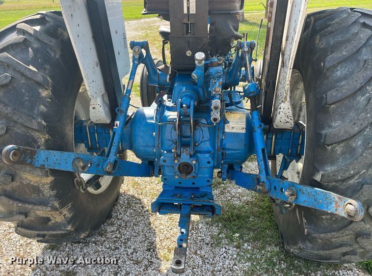 image for item MG9369 1991 Ford 5610 II Special  tractor
