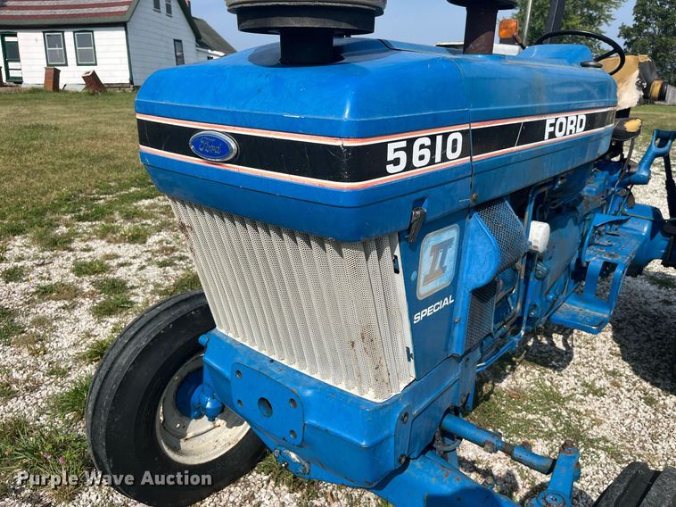 image for item MG9369 1991 Ford 5610 II Special  tractor