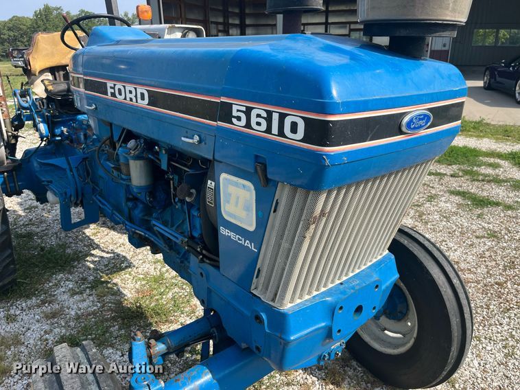 image for item MG9369 1991 Ford 5610 II Special  tractor