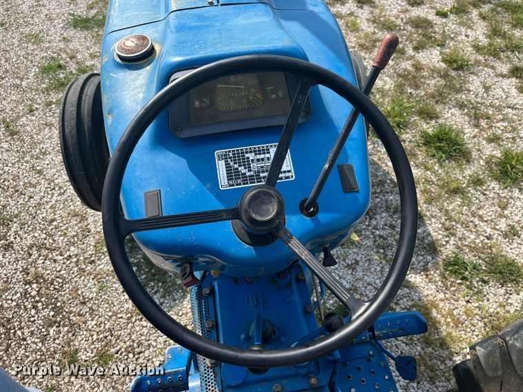 image for item MG9369 1991 Ford 5610 II Special  tractor