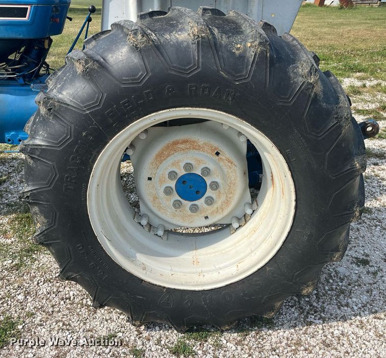 image for item MG9369 1991 Ford 5610 II Special  tractor