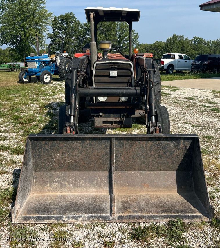 image for item MG9370 1996 Massey Ferguson 283  tractor