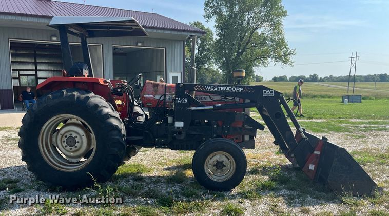 image for item MG9370 1996 Massey Ferguson 283  tractor