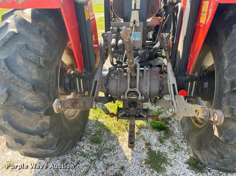 image for item MG9370 1996 Massey Ferguson 283  tractor