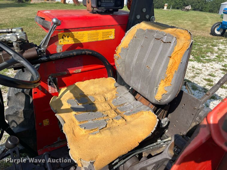 image for item MG9370 1996 Massey Ferguson 283  tractor