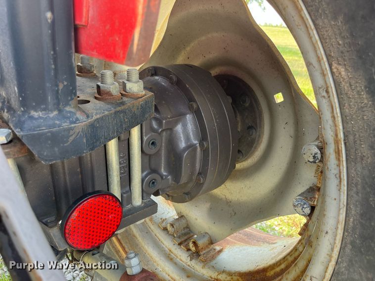 image for item MG9370 1996 Massey Ferguson 283  tractor