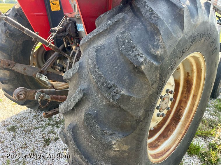 image for item MG9370 1996 Massey Ferguson 283  tractor