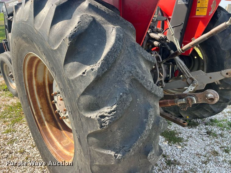 image for item MG9370 1996 Massey Ferguson 283  tractor