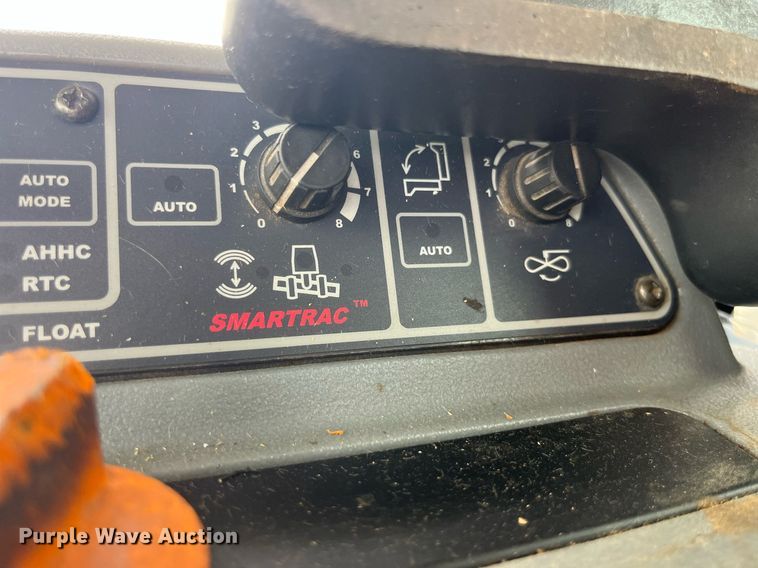 image for item MG9373 2008 Gleaner R65  combine