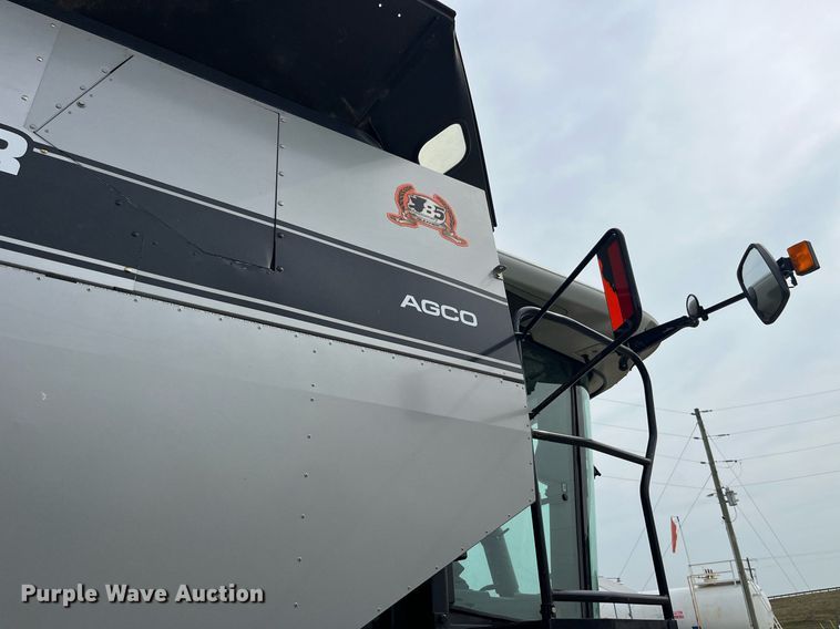 image for item MG9373 2008 Gleaner R65  combine