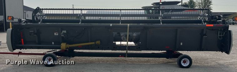 image for item MG9374 2008 AGCO 8200  flex head