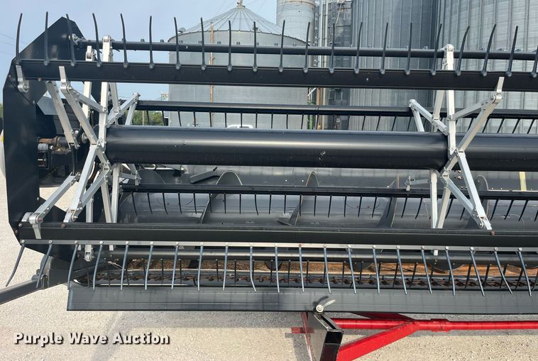 image for item MG9374 2008 AGCO 8200  flex head