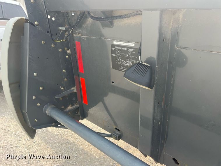 image for item MG9374 2008 AGCO 8200  flex head