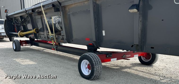 image for item MG9375 E-Z Trail 680  header trailer