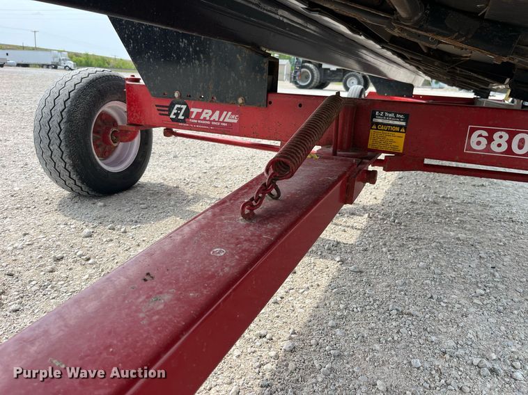 image for item MG9375 E-Z Trail 680  header trailer