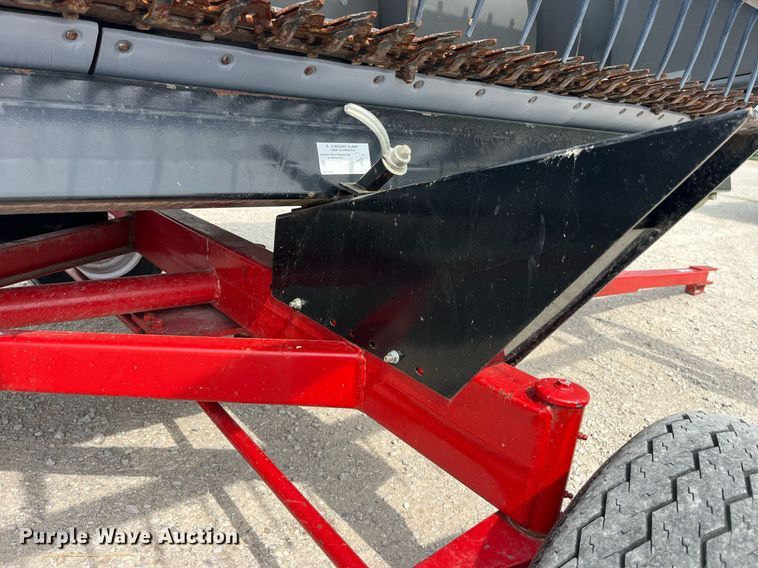 image for item MG9375 E-Z Trail 680  header trailer