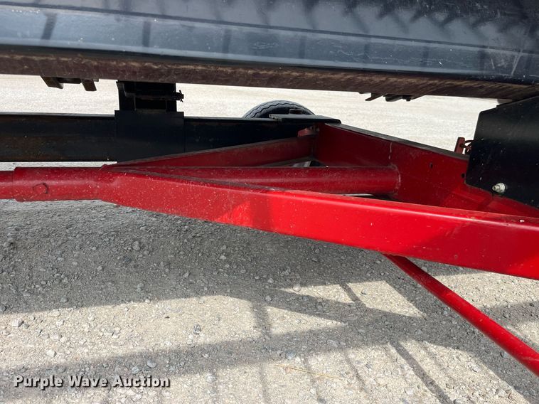 image for item MG9375 E-Z Trail 680  header trailer