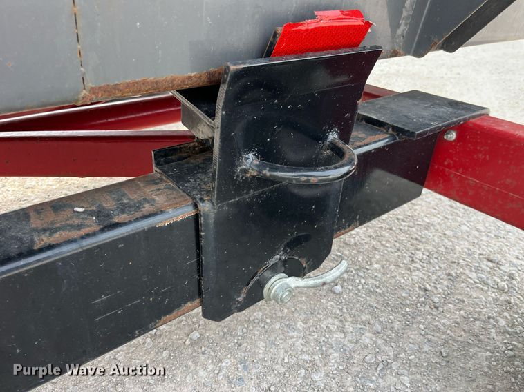 image for item MG9375 E-Z Trail 680  header trailer