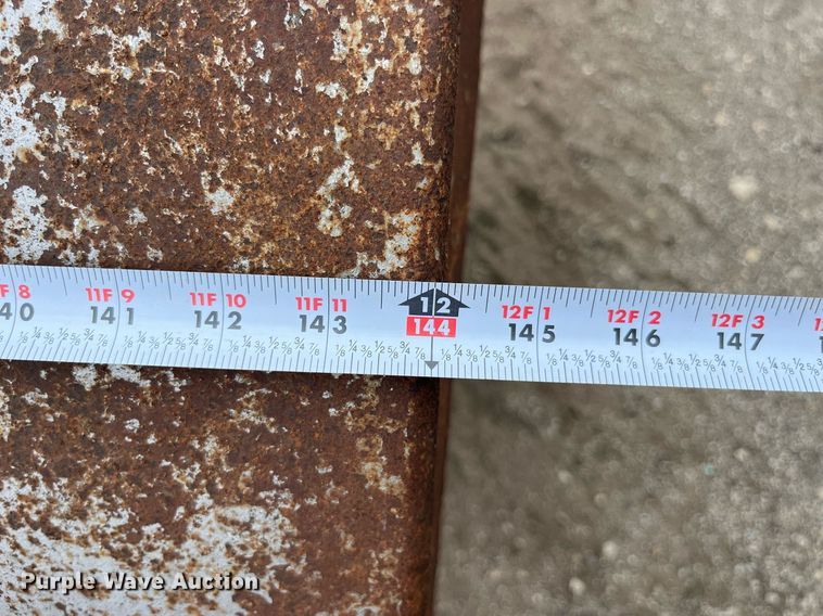 image for item MG9384 (2) tanks