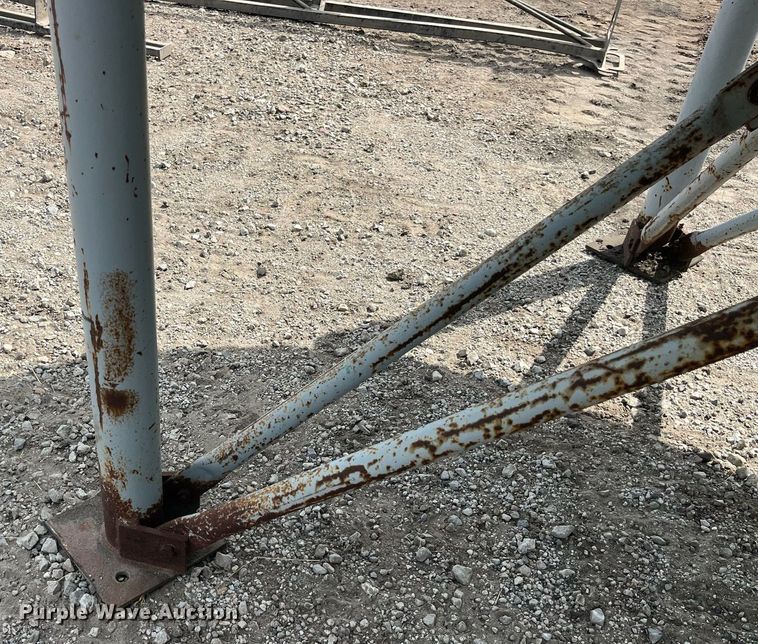 image for item MG9392 Cone bottom tank