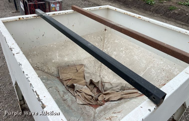 image for item MG9395 Seed hopper