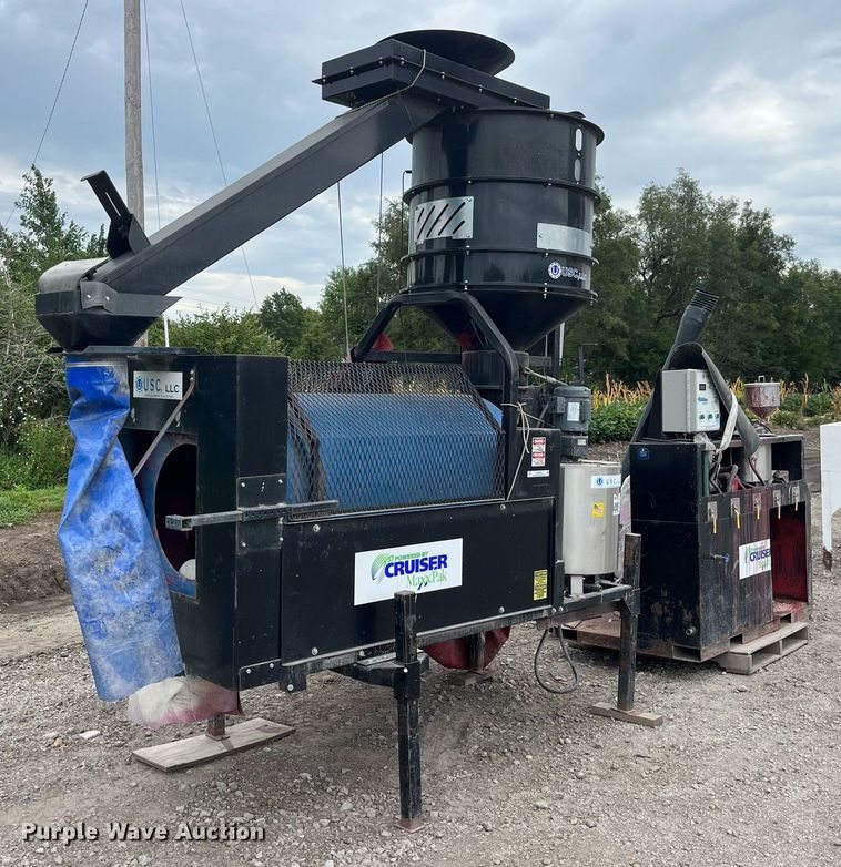 image for item MG9396 USC  seed treater