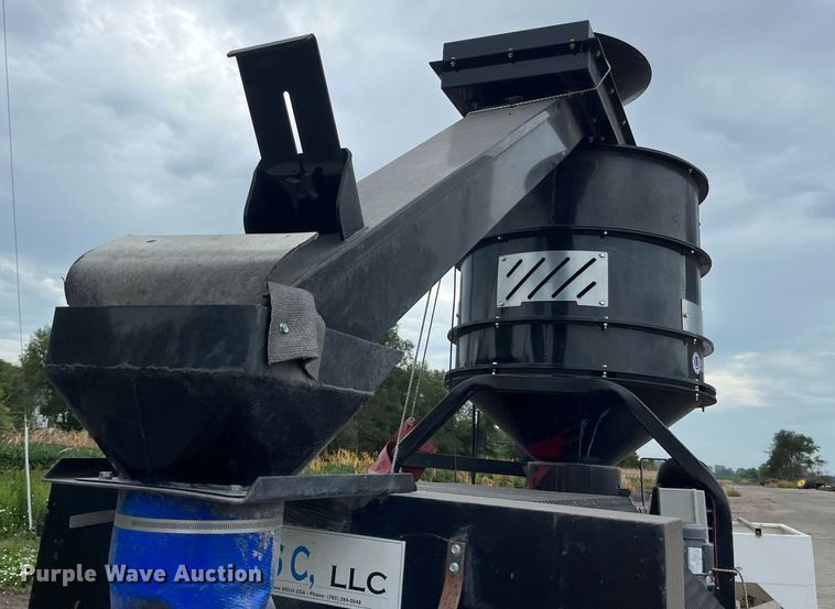 image for item MG9396 USC  seed treater