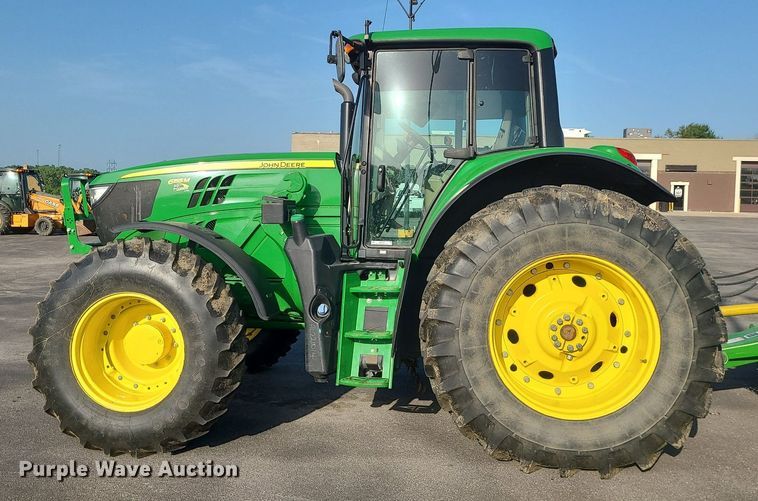 image for item MG9637 2017 John Deere 6155M  MFWD tractor