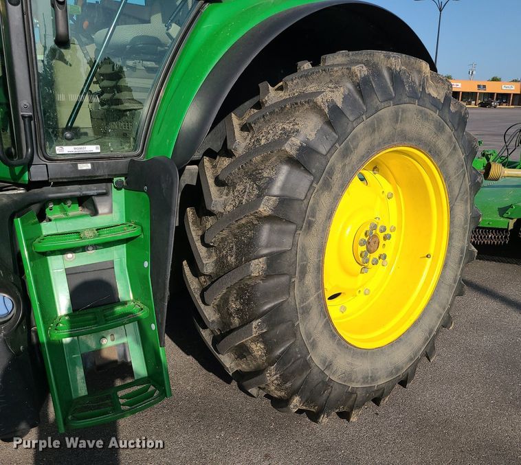 image for item MG9637 2017 John Deere 6155M  MFWD tractor