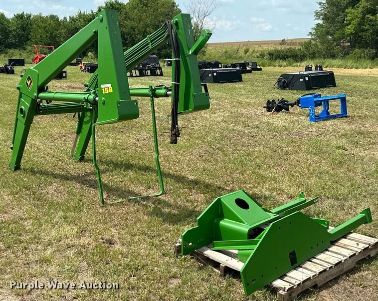 image for item ML9031 John Deere 158  loader