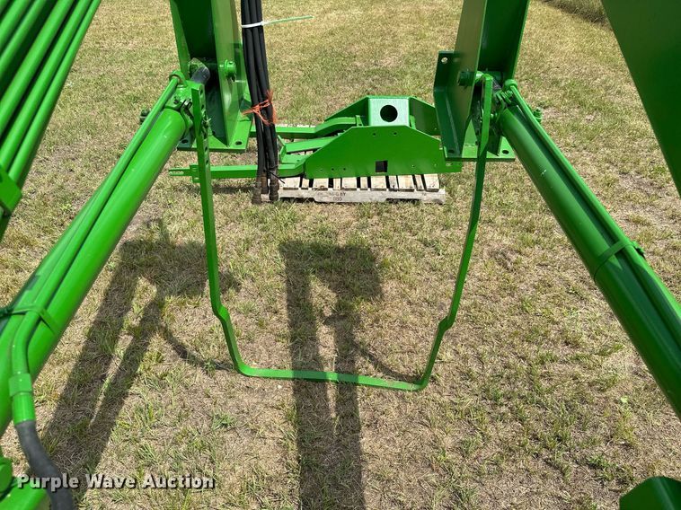 image for item ML9031 John Deere 158  loader