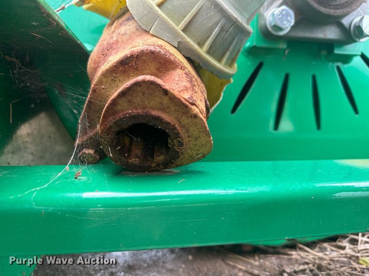 image for item ML9062 Wood chipper