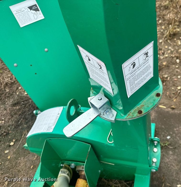 image for item ML9062 Wood chipper