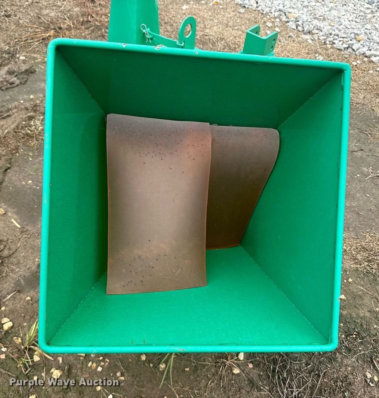 image for item ML9062 Wood chipper