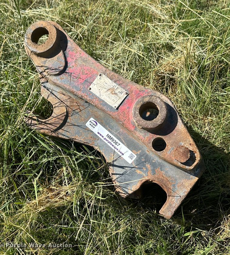 image for item NM9367 2004 Caterpillar  quick coupler