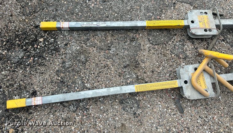 image for item NM9373 Tools