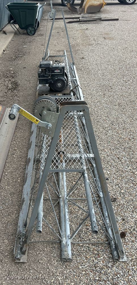 image for item NM9373 Tools